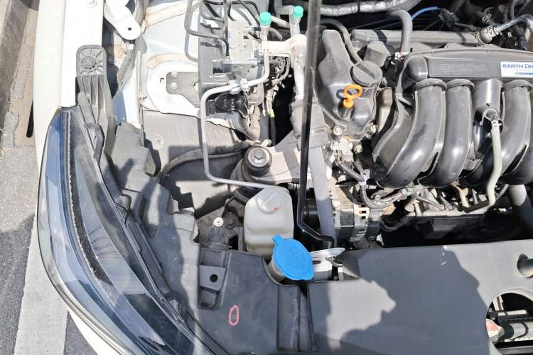 Used Honda XR-V 2023 Facelift 1.5L CVT Trend Edition Engine Bay Right