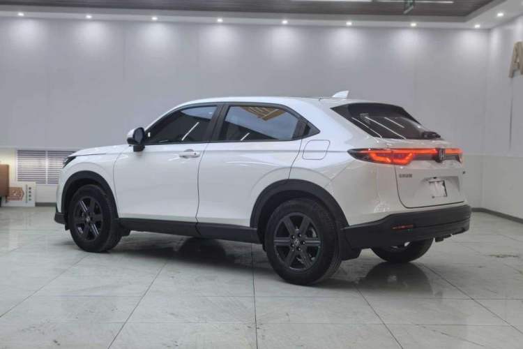 Used Honda XR-V 2023 Facelift 1.5L CVT Trend Edition Exterior 4