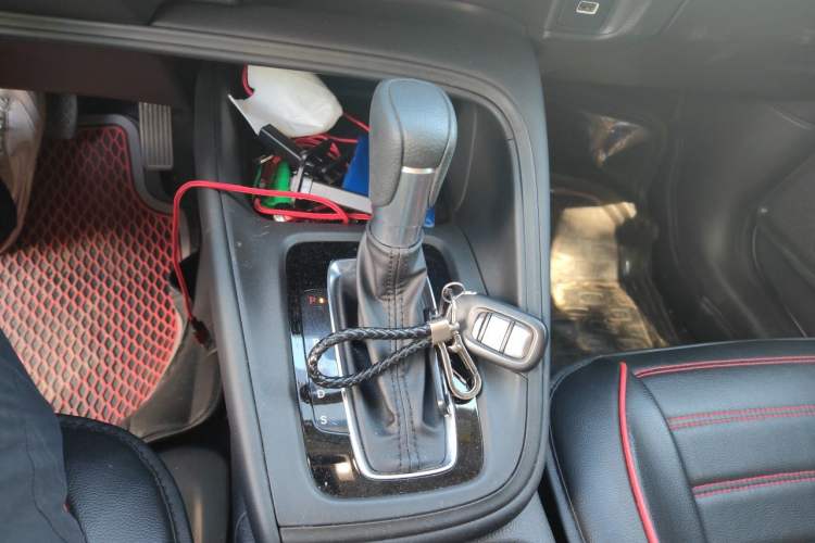 Used Honda XR-V 2023 1.5L CVT Thermal Edition Gear Lever