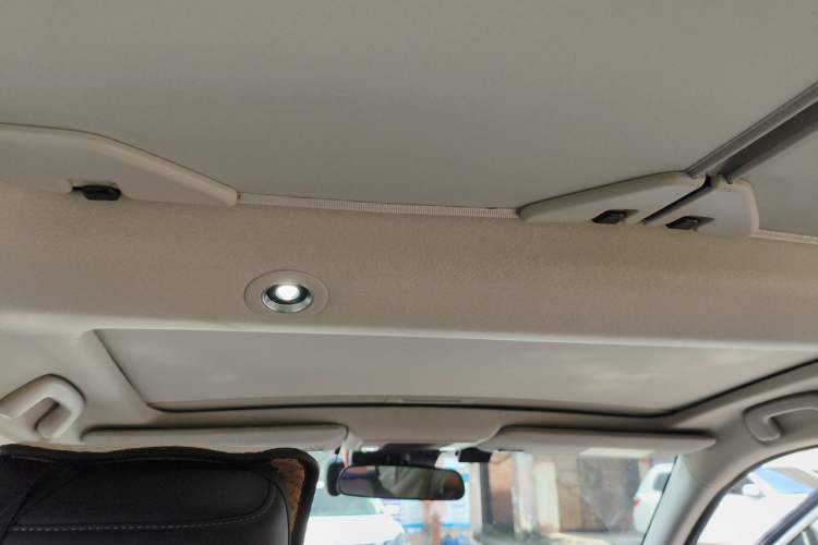 Used Honda XR-V 2023 Facelift 1.5L CVT Trend Edition Headliner