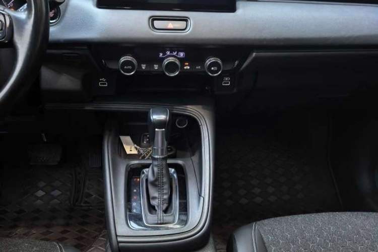 Used Honda XR-V 2023 1.5L CVT Heatwave Edition Interior 2