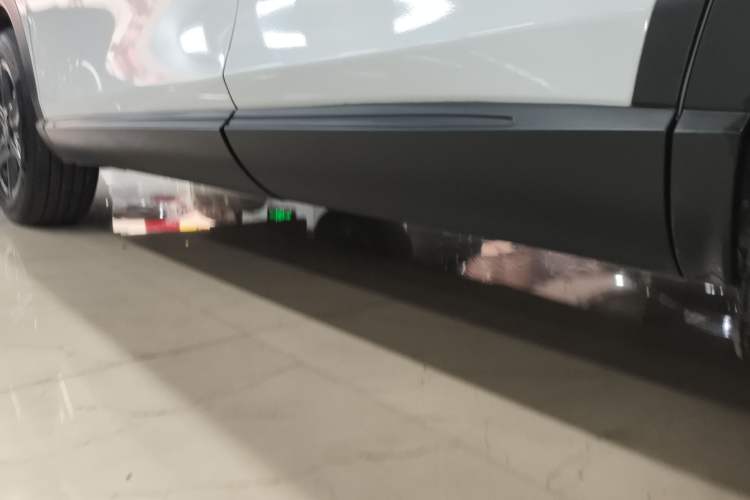 Used Honda XR-V 2023 1.5L CVT Heatwave Edition Left Side Sill