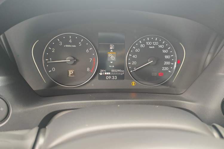 Used Honda XR-V 2023 1.5L CVT Thermal Edition Odometer Close Up
