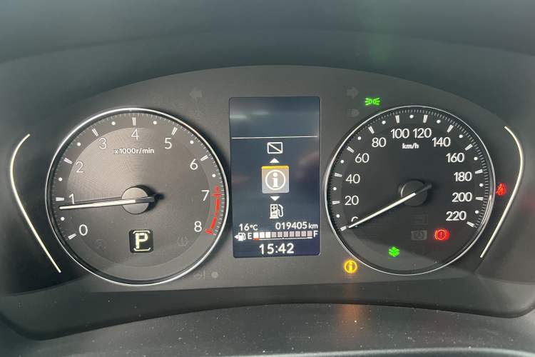 Used Honda XR-V 2023 1.5L CVT Thermal Edition Odometer Close Up