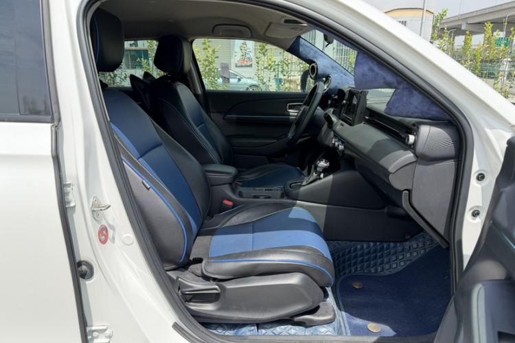 Used Honda XR-V 2023 1.5L CVT Thermal Edition Right Front Seat