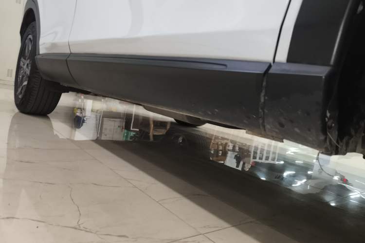 Used Honda XR-V 2023 1.5L CVT Heatwave Edition Right Side Sill
