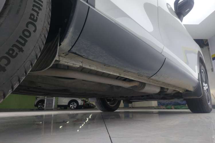 Used Honda XR-V 2023 Facelift 1.5L CVT Trend Edition Right Side Sill