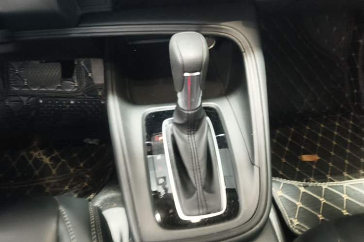 Used Honda XR-V 2024 1.5L CVT Thermal Edition Gear Lever