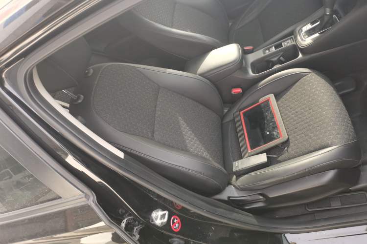 Used Honda XR-V 2024 1.5L CVT Trend Edition Right Front Seat
