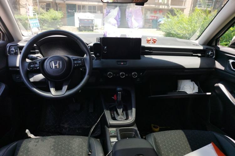 Used Honda XR-V 2024 1.5L CVT Trend Edition Center Console