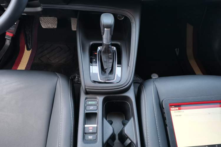 Used Honda XR-V 2024 1.5L CVT Thermal Edition Gear Lever