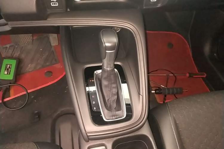 Used Honda XR-V 2024 1.5L CVT Trend Edition Gear Lever