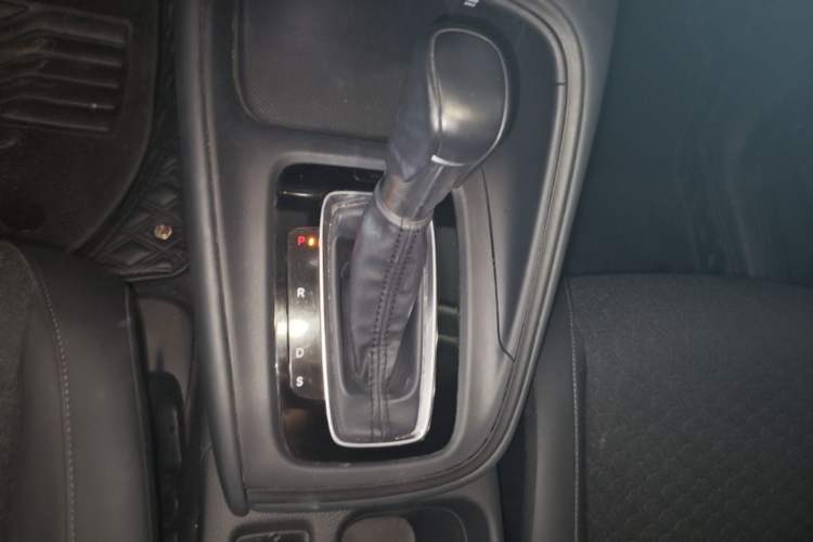 Used Honda XR-V 2024 1.5L CVT Enthusiast Edition Gear Lever