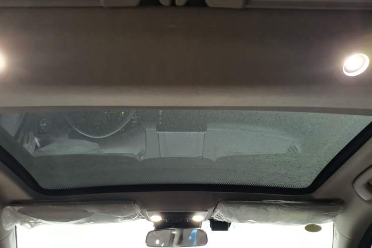 Used Honda XR-V 2024 1.5L CVT Trend Edition Headliner