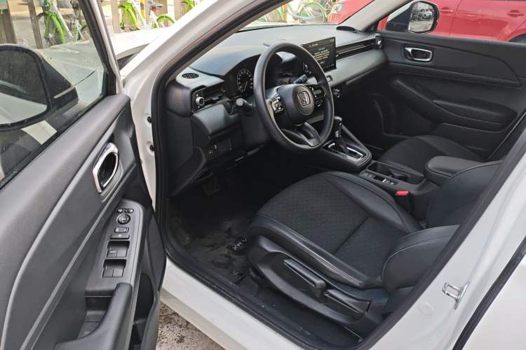 Used Honda XR-V 2024 1.5L CVT Enthusiast Edition Interior 3