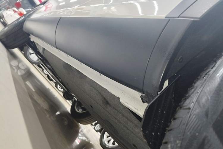 Used Honda XR-V 2024 1.5L CVT Trend Edition Left Side Sill