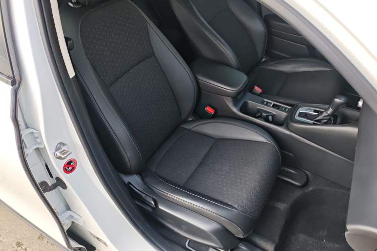 Used Honda XR-V 2024 1.5L CVT Enthusiast Edition Right Front Seat