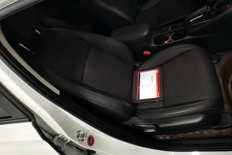 Used Honda XR-V 2024 1.5L CVT Trend Edition Right Front Seat