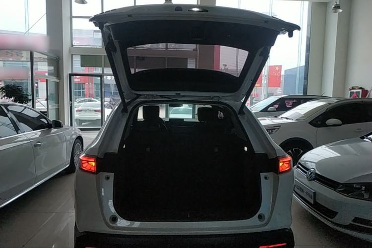 Used Honda XR-V 2024 1.5L CVT Trend Edition Trunk