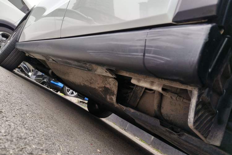 Used Honda ZR-V 2023 1.5T CVT Tech Edition Left Side Sill