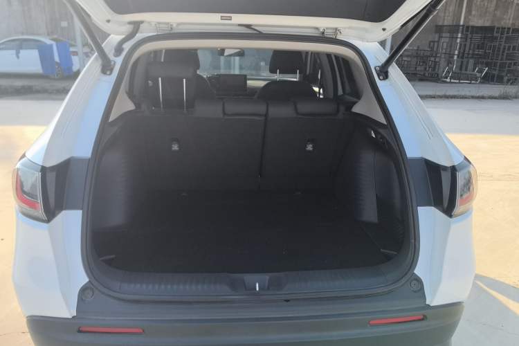 Used Honda ZR-V 2022 1.5T CVT Luxury Edition Trunk