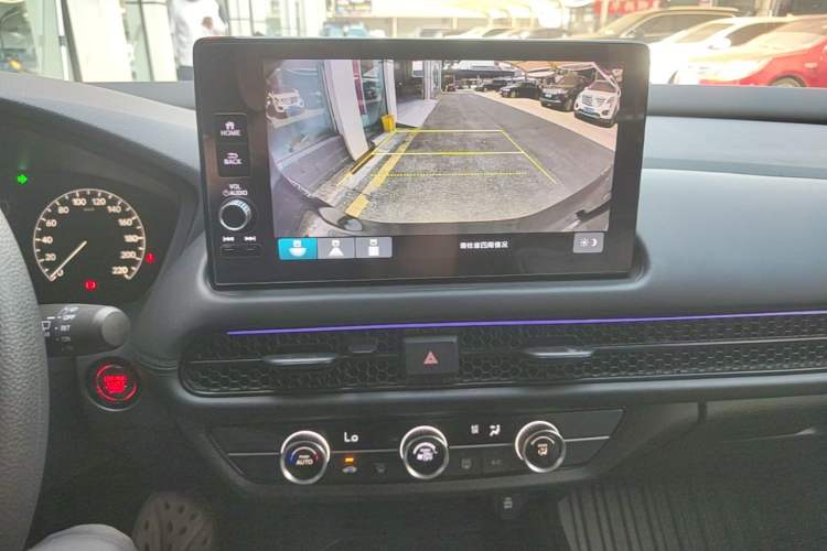 Used Honda ZR-V 2022 1.5T CVT Elite Edition Audio And AC Panel
