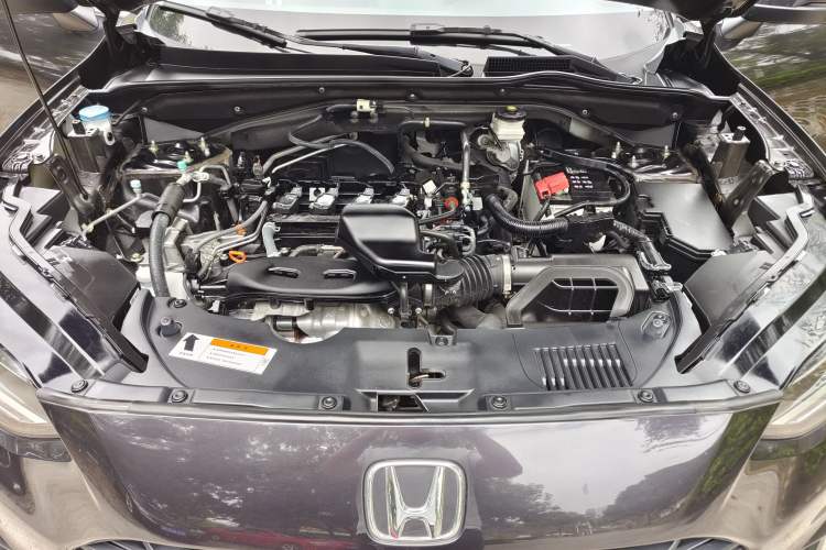 Used Honda ZR-V 2022 1.5T CVT Elite Edition Engine Bay