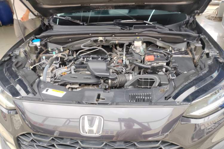 Used Honda ZR-V 2022 1.5T CVT Elite Edition Engine Bay