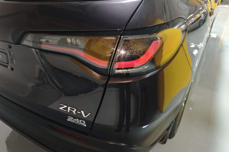 Used Honda ZR-V 2022 1.5T CVT Elite Edition Exterior 6