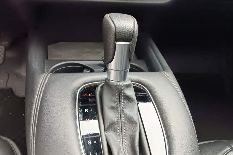 Used Honda ZR-V 2022 1.5T CVT Luxury Edition Gear Lever