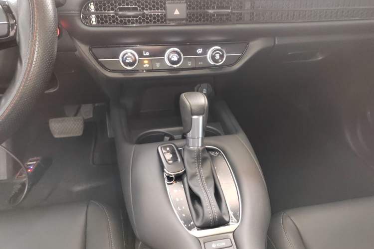 Used Honda ZR-V 2022 1.5T CVT Elite Edition Gear Lever
