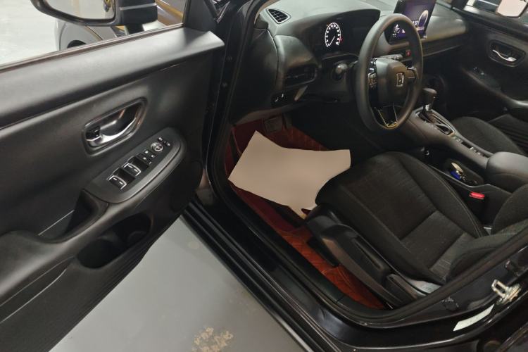 Used Honda ZR-V 2022 1.5T CVT Elite Edition Interior 3