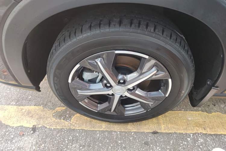 Used Honda ZR-V 2022 1.5T CVT Elite Edition Left Front Wheel Hub