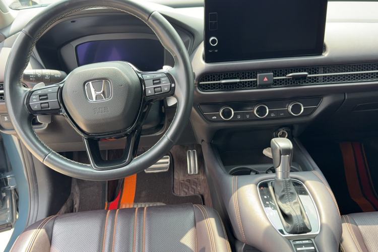 Used Honda ZR-V 2022 1.5T CVT Deluxe Edition Interior 4