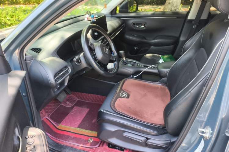 Used Honda ZR-V 2022 1.5T CVT Luxury Edition Left Front Seat