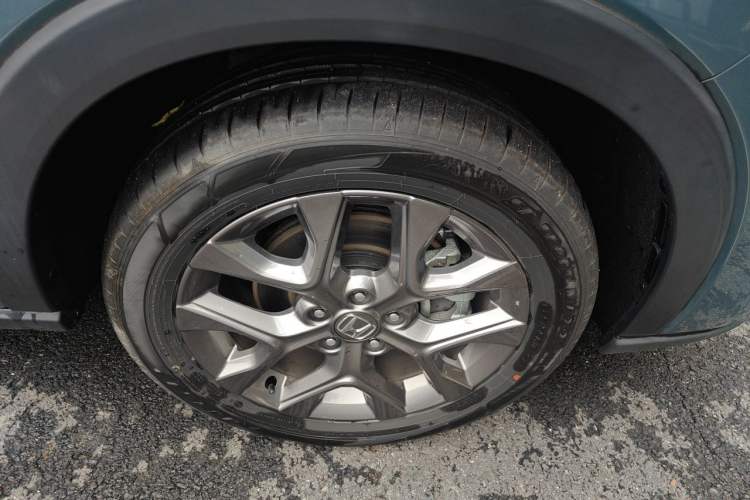 Used Honda ZR-V 2022 1.5T CVT Luxury Edition Right Front Wheel Hub