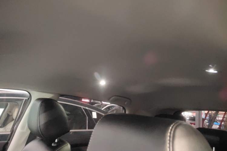 Used Honda ZR-V 2022 1.5T CVT Elite Edition Headliner