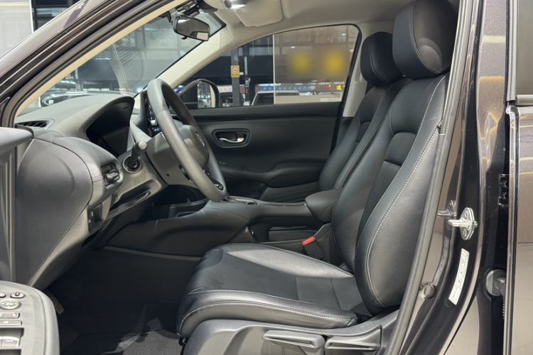 Used Honda ZR-V 2022 1.5T CVT Elite Edition Left Front Seat