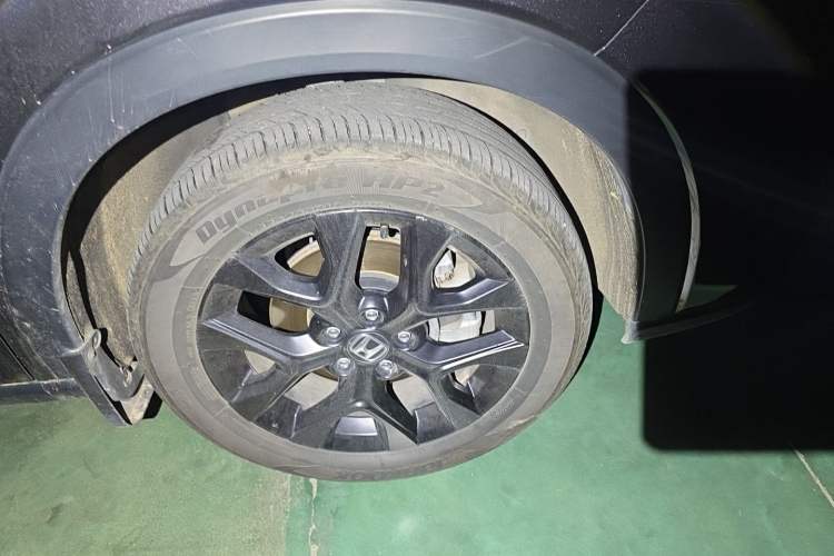 Used Honda ZR-V 2022 1.5T CVT Elite Edition Right Front Wheel Hub