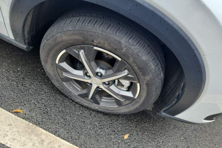 Used Honda ZR-V 2022 1.5T CVT Elite Edition Right Front Wheel Hub
