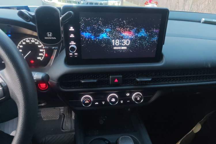 Used Honda ZR-V 2022 1.5T CVT Elite Edition Audio And AC Panel
