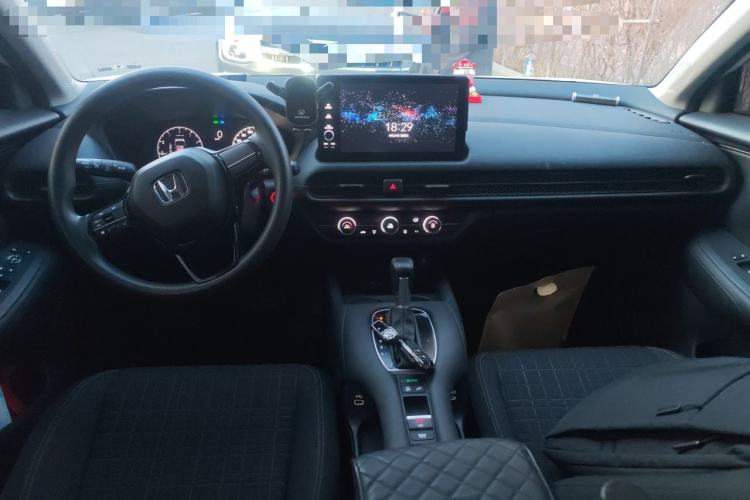 Used Honda ZR-V 2022 1.5T CVT Elite Edition Center Console