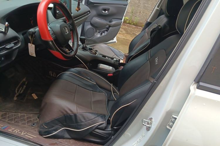 Used Honda ZR-V 2022 1.5T CVT Luxury Edition Driver Seat