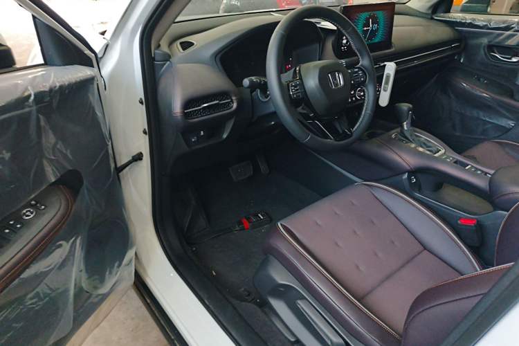 Used Honda ZR-V 2022 1.5T CVT Luxury Edition Driver Seat