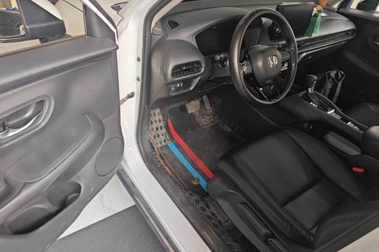 Used Honda ZR-V 2022 1.5T CVT Elite Edition Driver Seat