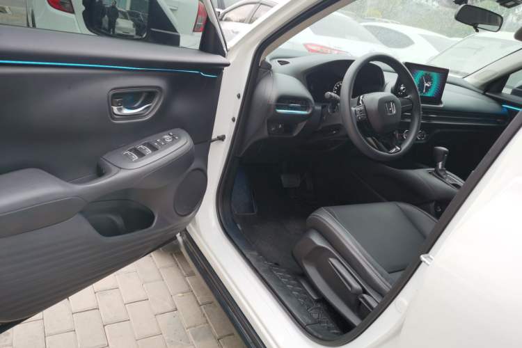 Used Honda ZR-V 2022 1.5T CVT Elite Edition Driver Seat