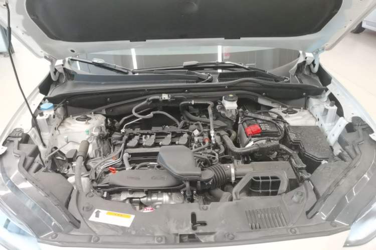 Used Honda ZR-V 2022 1.5T CVT Elite Edition Engine Bay