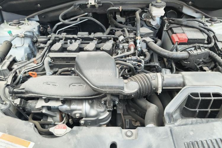 Used Honda ZR-V 2022 1.5T CVT Elite Edition Engine Bay
