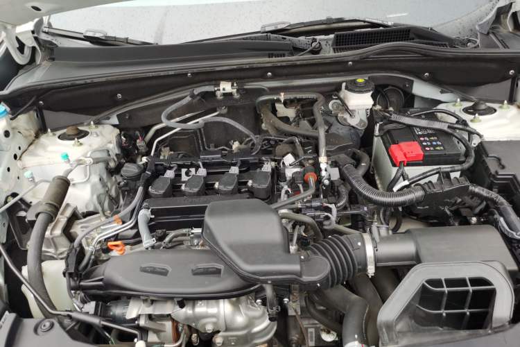 Used Honda ZR-V 2022 1.5T CVT Elite Edition Engine Bay