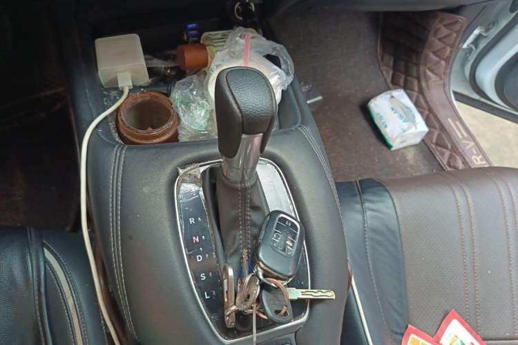 Used Honda ZR-V 2022 1.5T CVT Luxury Edition Gear Lever